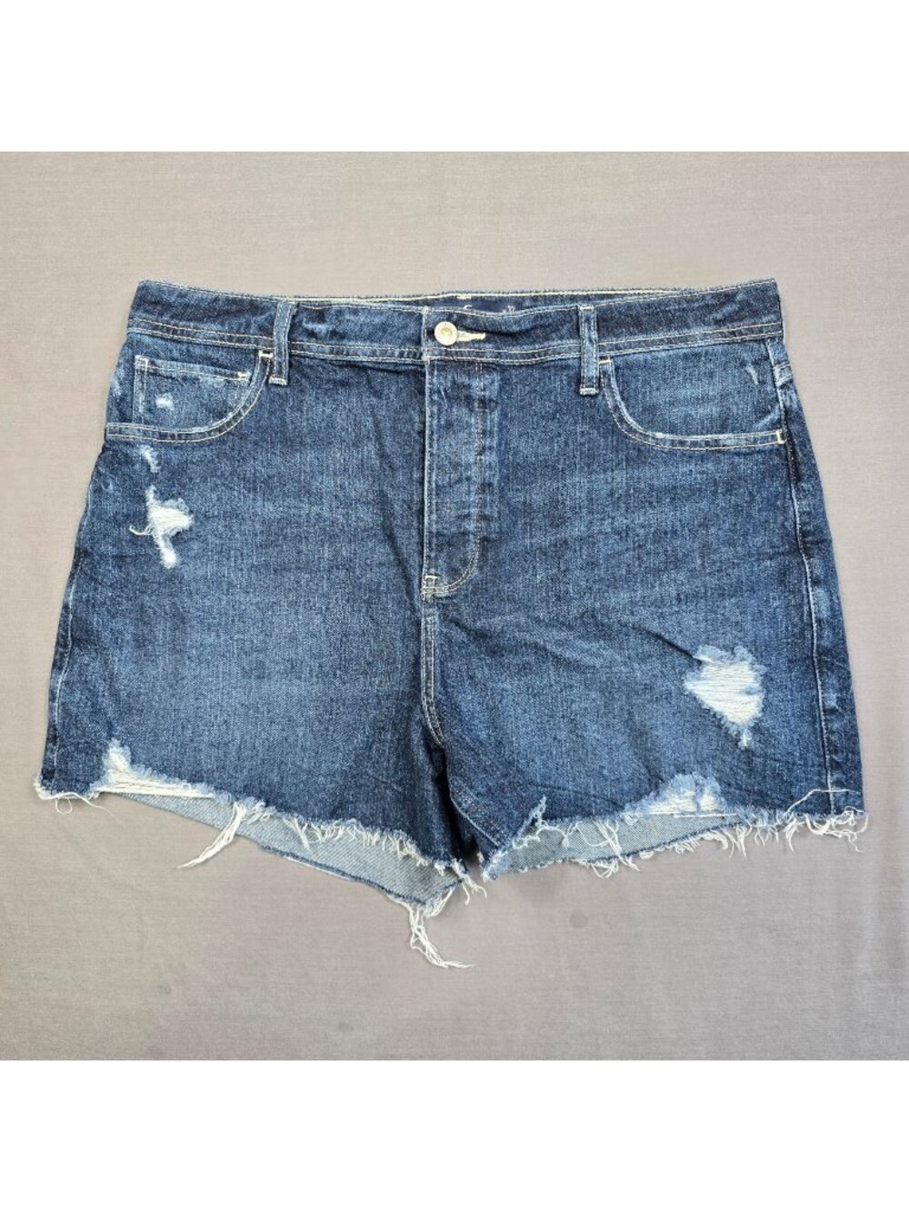 Hollister Ultra High-Rise Distressed Denim Shorts W32 Frayed Hem Dark Wash